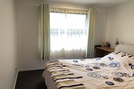 Photo of property in 6 Bouler Court, Halswell, Christchurch, 8025