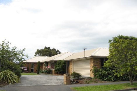 Photo of property in 9 Fieldmoor Place, Parklands, Christchurch, 8083