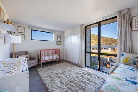 Photo of property in 8 Glen Dene Crescent, Wanaka, 9305