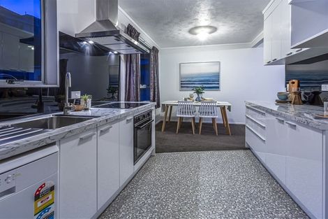 Photo of property in 18 Thimble Lane, Whitby, Porirua, 5024