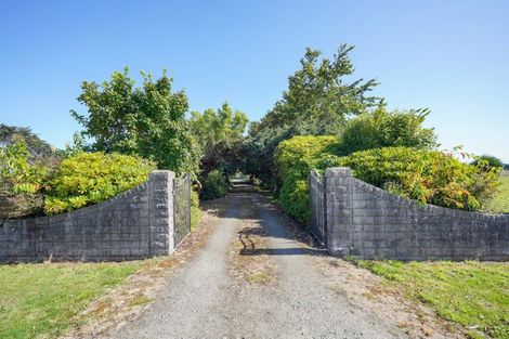 Photo of property in 195 Oteramika Road, Seaward Bush, Invercargill, 9871