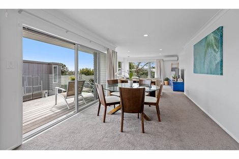 Photo of property in 54 Aberdeen Road, Campbells Bay, Auckland, 0620