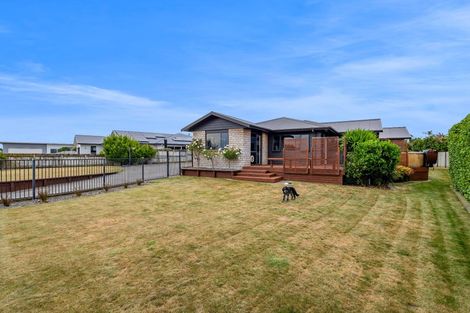 Photo of property in 4 Larlin Drive, Hawera, 4675