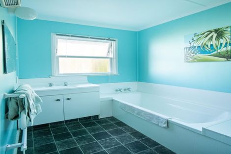 Photo of property in 5 Tay Street, Oamaru North, Oamaru, 9400