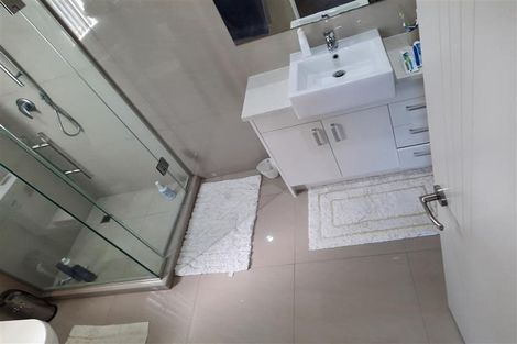 Photo of property in 17 Rosewell Crescent, Flat Bush, Auckland, 2019