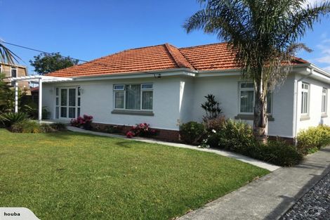 Photo of property in 1 Douglas Street, Kensington, Whangarei, 0112