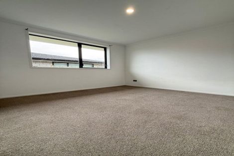 Photo of property in 11 Tauroa Drive, Tuakau, 2121