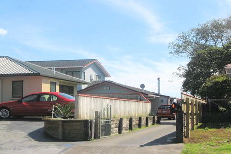 Photo of property in 66 Brois Street, Frankleigh Park, New Plymouth, 4310