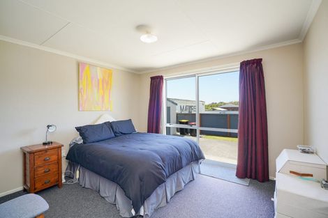 Photo of property in 130 Avon Road, Clifton, Invercargill, 9812