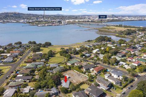 Photo of property in 58 Church Road, Mangere Bridge, Auckland, 2022