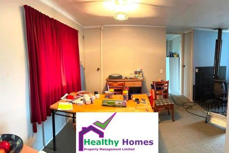 Photo of property in 2/106 Lincoln Road, Henderson, Auckland, 0610