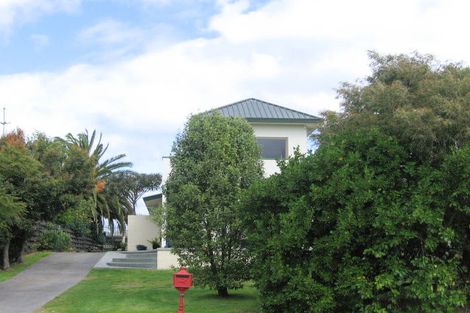 Photo of property in 98 Dickson Road, Papamoa Beach, Papamoa, 3118