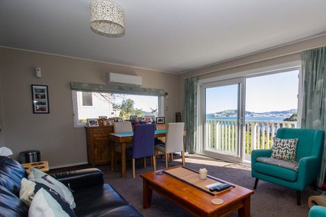 Photo of property in 2/72 Homebush Road, Khandallah, Wellington, 6035