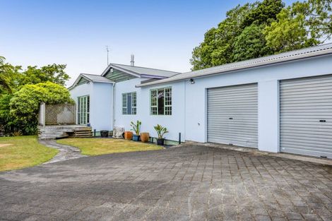 Photo of property in 17 Konini Street, Inglewood, 4330