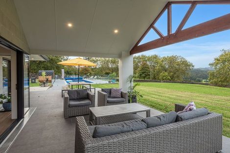 Photo of property in 747 Ngunguru Road, Glenbervie, Whangarei, 0173