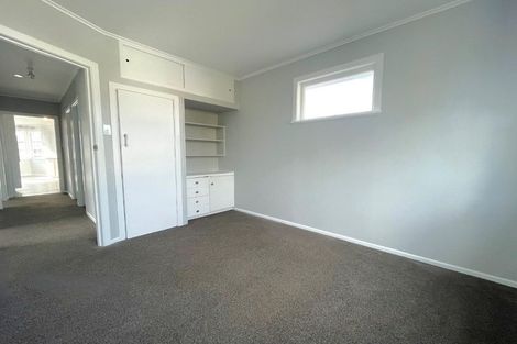 Photo of property in 12 Jenkins Place, Manurewa East, Auckland, 2102