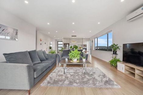 Photo of property in 3 Tararua Street, Massey, Auckland, 0614