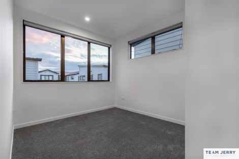 Photo of property in 8 Tukauri Place, Papakura, 2110