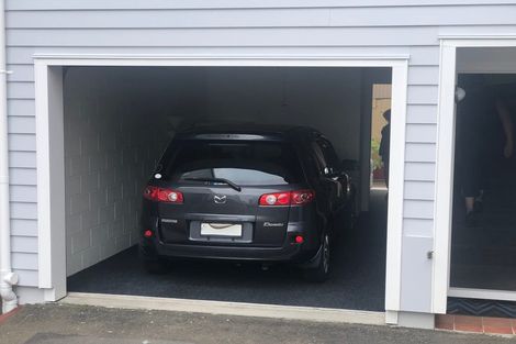 Photo of property in Pirie Street Townhouses, 36/35 Pirie Street, Mount Victoria, Wellington, 6011