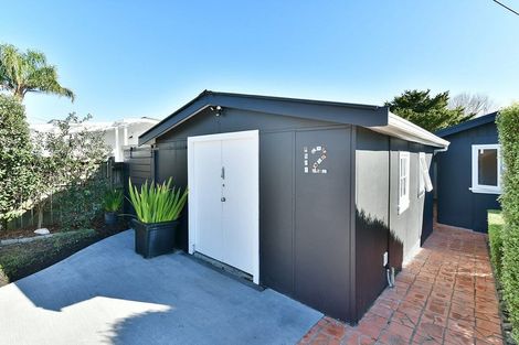 Photo of property in 12 Foster Crescent, Snells Beach, 0920