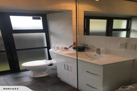 Photo of property in 1/84 Prince Regent Drive, Half Moon Bay, Auckland, 2012