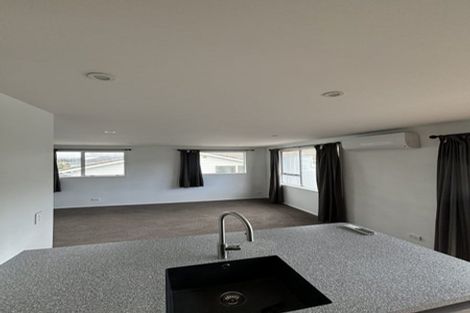 Photo of property in 26 Penryn Drive, Camborne, Porirua, 5026