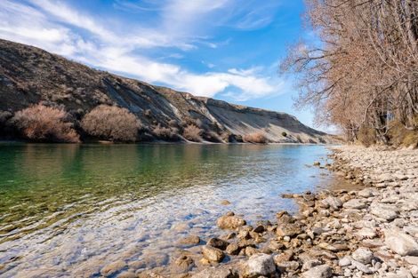 Photo of property in 9 Hikuwai Drive, Albert Town, Wanaka, 9305