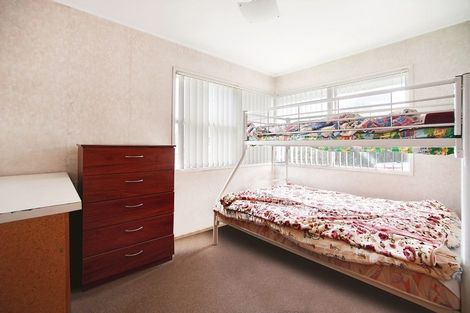 Photo of property in 34 Ferguson Street, Manurewa East, Auckland, 2102