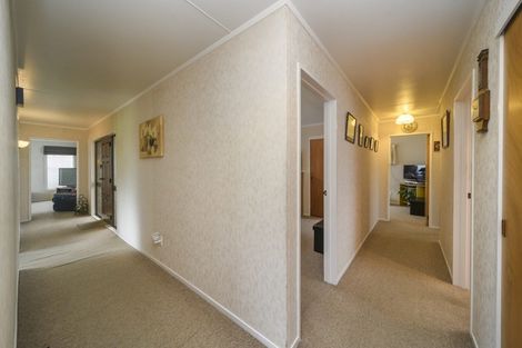 Photo of property in 80 John F Kennedy Drive, Milson, Palmerston North, 4414