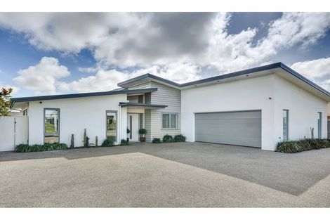Photo of property in 27 Sovereign Boulevard, Kaiapoi, 7630