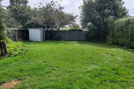 Photo of property in 2/5 Daniels Road, Redwood, Christchurch, 8051