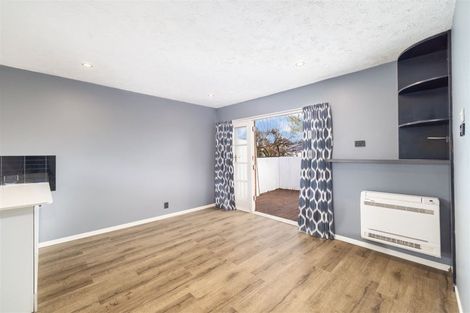 Photo of property in 5/137 Olliviers Road, Phillipstown, Christchurch, 8011