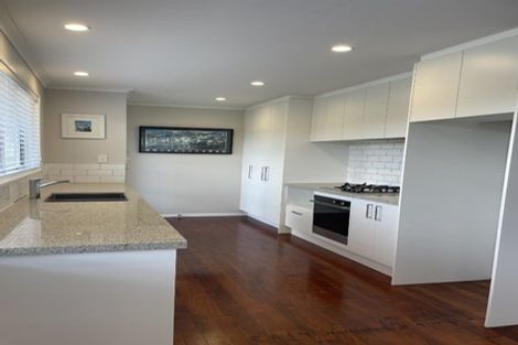 Photo of property in 1/73 Hellyers Street, Birkdale, Auckland, 0626