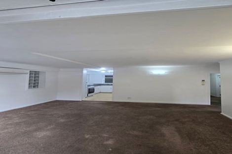 Photo of property in 9 Epsom Way, Karori, Wellington, 6012