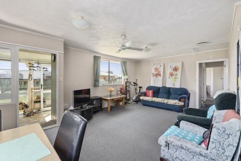 Photo of property in 36 Scott Avenue, Otaki Beach, Otaki, 5512