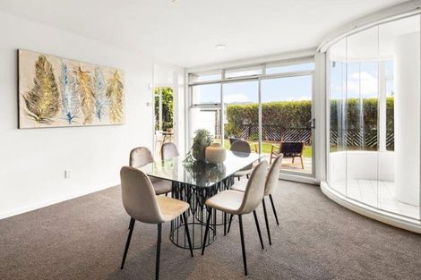 Photo of property in 18-27 Lawson Place, Mount Victoria, Wellington, 6011