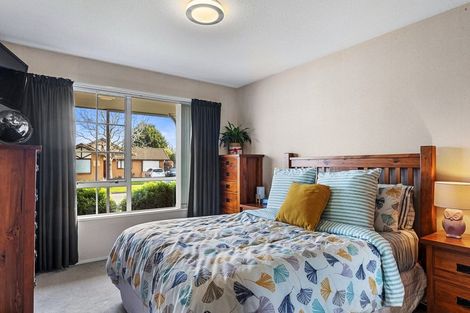 Photo of property in 27 Kintyre Drive, Broomfield, Christchurch, 8042