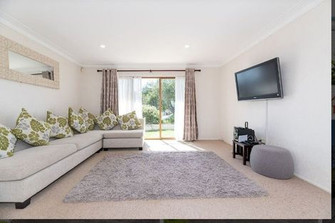 Photo of property in 1/1 Akehurst Avenue, New Lynn, Auckland, 0600
