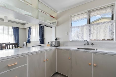 Photo of property in 110 Holborn Drive, Stokes Valley, Lower Hutt, 5019