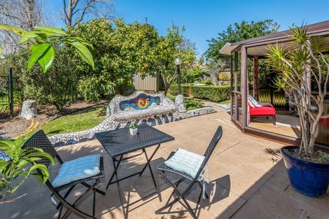 Photo of property in 43 Headcorn Place, Botany Downs, Auckland, 2010