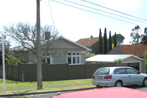 Photo of property in 6 Rewiti Avenue, Takapuna, Auckland, 0622
