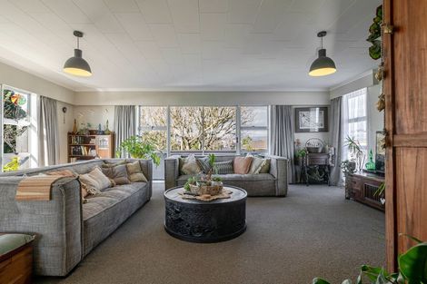 Photo of property in 6 Drury Street, Cloverlea, Palmerston North, 4412