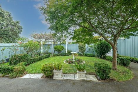 Photo of property in 71 Jickell Street, Hokowhitu, Palmerston North, 4410