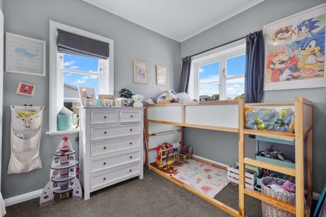 Photo of property in 18a Hay Street, Bromley, Christchurch, 8062