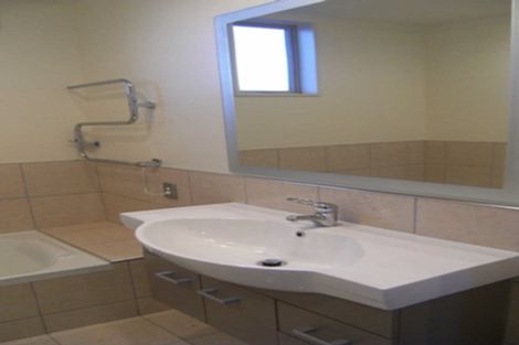 Photo of property in 144 Blenheim Road, Riccarton, Christchurch, 8041