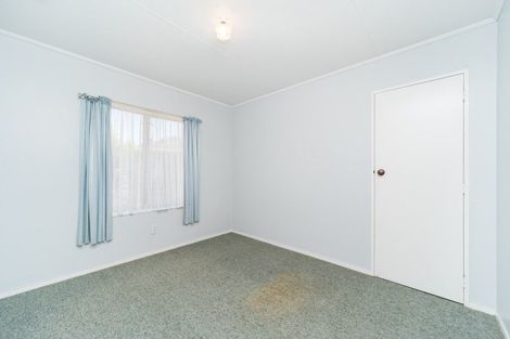 Photo of property in 327 Cambridge Avenue, Ashhurst, 4810