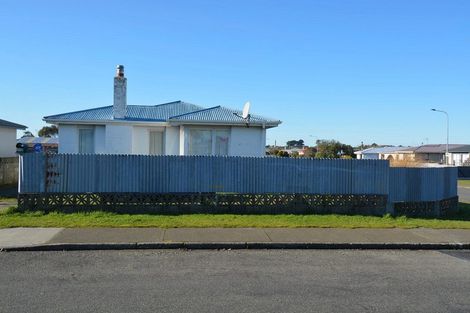 Photo of property in 272 Conyers Street, Strathern, Invercargill, 9812