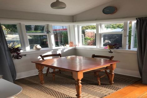 Photo of property in 221 Marine Parade, Seatoun, Wellington, 6022