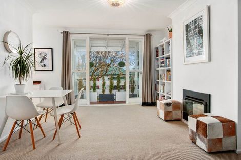 Photo of property in 8/2 Herne Bay Road, Herne Bay, Auckland, 1011