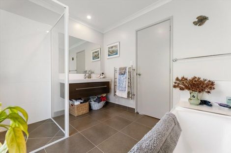 Photo of property in 31 No 1 Road, Te Puke, 3119